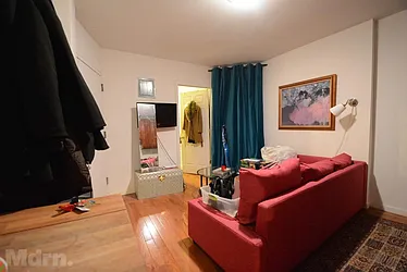 Rented by Mdrn Residential