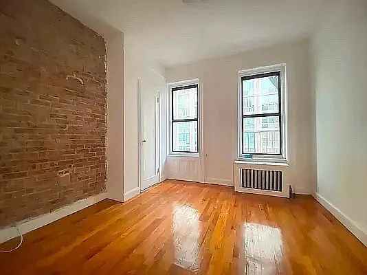 1st image of 1515 Lexington Ave APT 5D