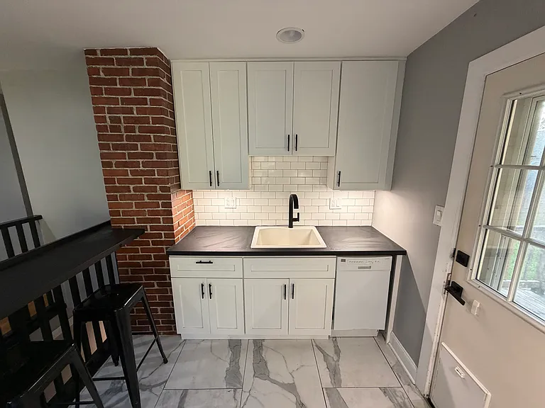 2738 Allegheny Ave — Photo 12