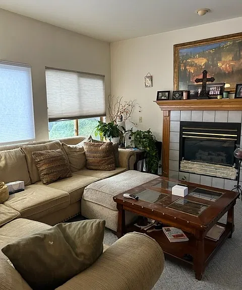 3902 Century Dr — Photo 8