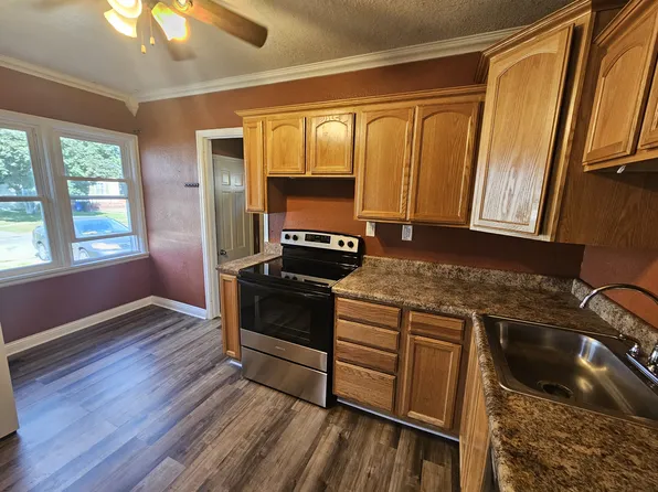 118 S Webster St, Ottumwa, IA 52501