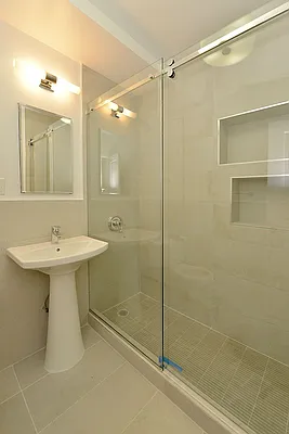 Rented by Weinstein Realty Group | media 8