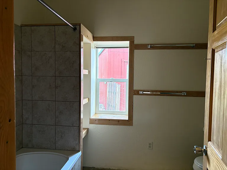 1177 Lost Angel Rd — Photo 17