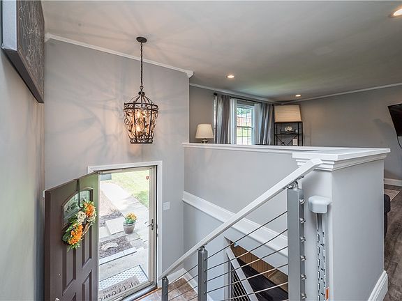 4th image of 2577 N Lightwood Ave