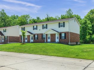 135 Park Charles Blvd S, Saint Peters, MO 63376