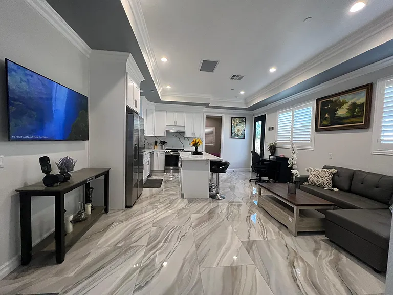 10375 McClure Ave — Photo 6