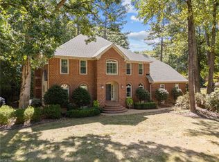 892 Bishopsgate Ln, Virginia Beach, VA 23452