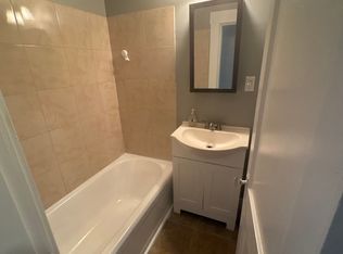 371 Hamilton St #2, Southbridge, MA 01550