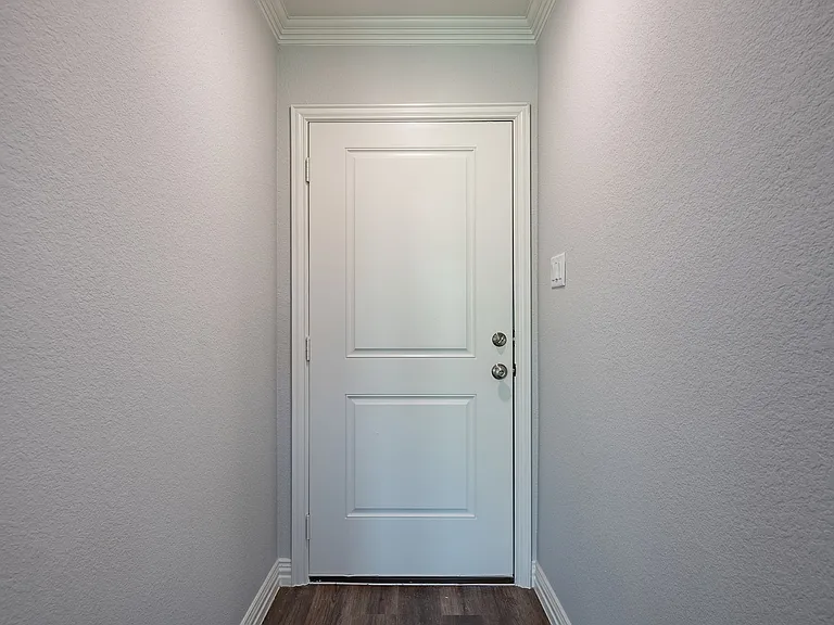 3462 Coronado Ct — Photo 2
