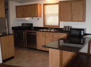 58705 Clarendon Ave, Saint Helens, OR 97051