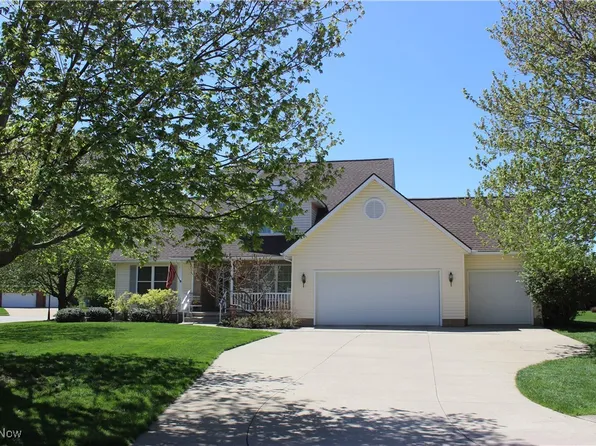 1892 Cheswold Cir NE, North Canton, OH 44720