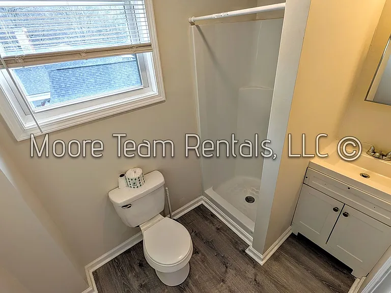 16 Lake Dr — Photo 5