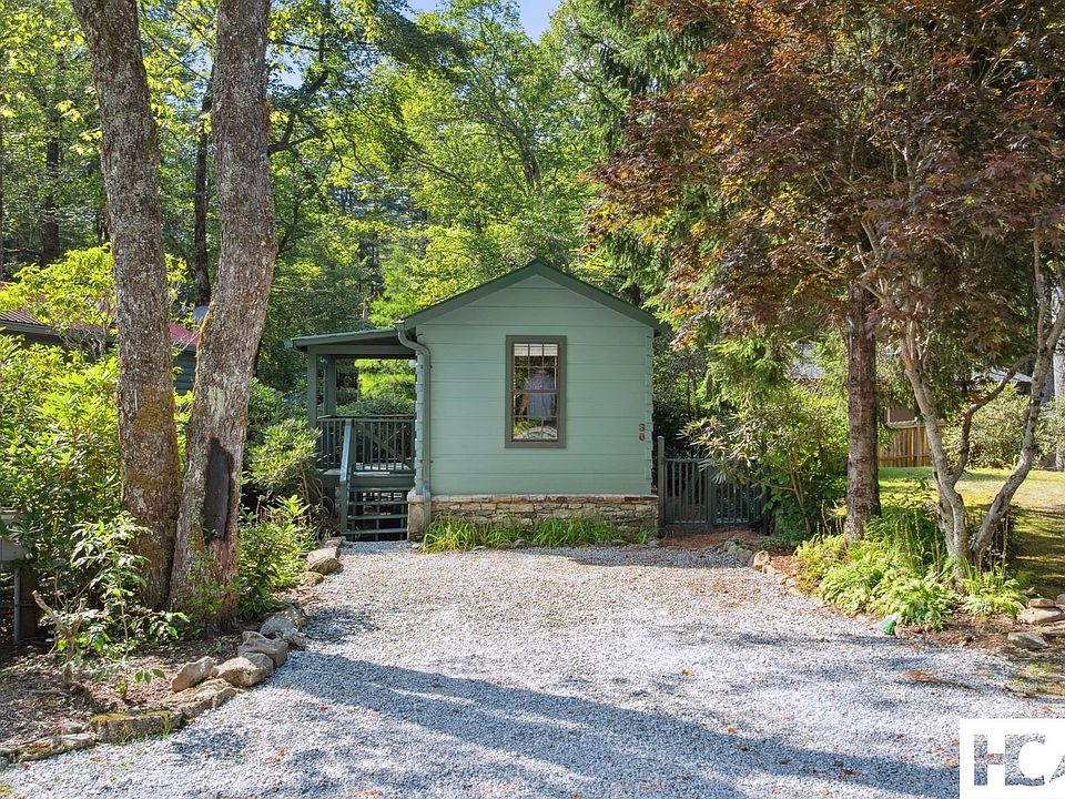 1st image of 30 Chestnut Walk