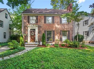 3696 Tolland Rd, Shaker Heights, OH 44122