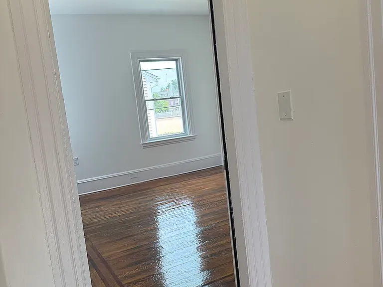 181 Reynolds Ave #2 — Photo 4