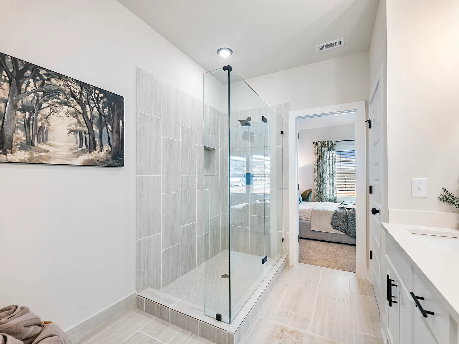 3 bed, 2.5 bath, 1829 sqft, $2,195 — Photo 4
