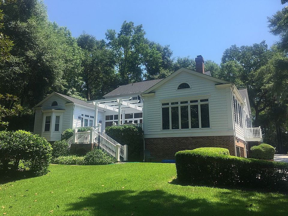 2nd image of 4444 Richmond Hill Dr