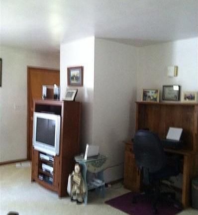 3rd image of 4425 Helaine Dr