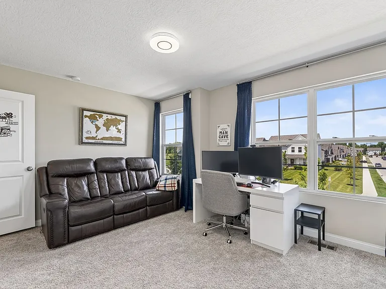 3805 Mantle Dr — Photo 33