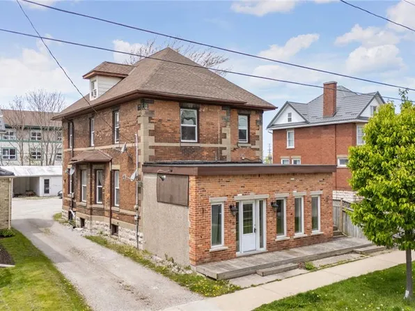 169 Christina St S, Sarnia, ON N7T 2M9