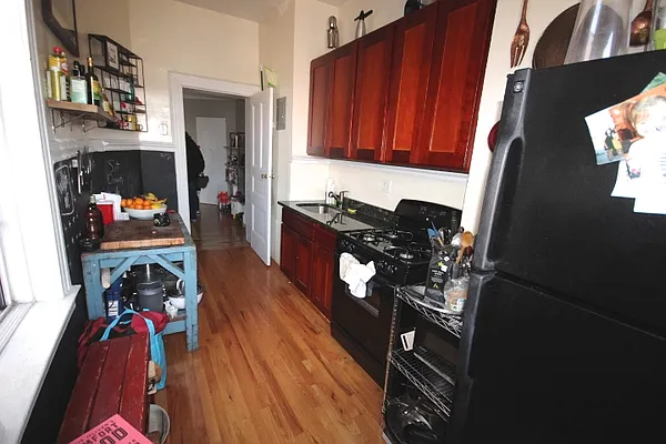 Rented by Landmark Realty & Management | media 11