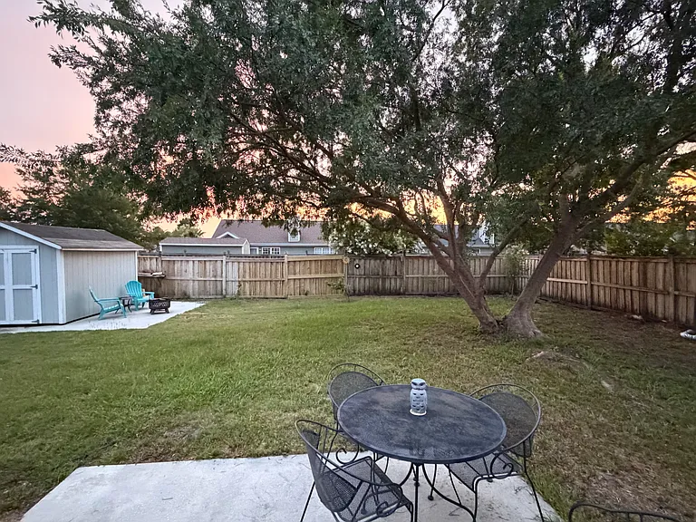 315 Hixon Pl — Photo 24