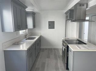 1310 Agate St #B, Redondo Beach, CA 90277