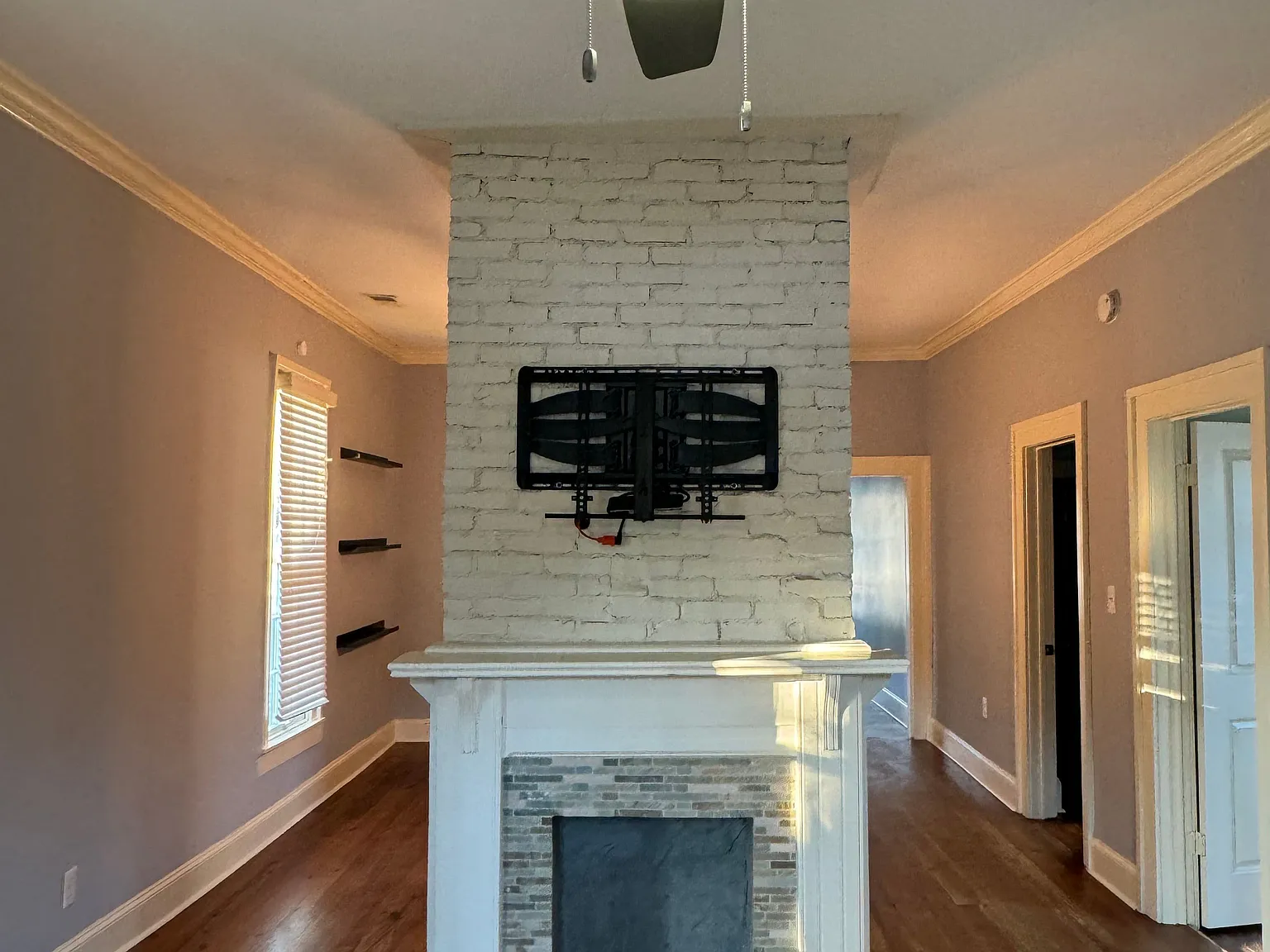 2 bed, 2.0 bath, 1350 sqft, $1,900 — Photo 4