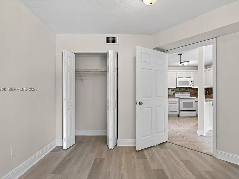 4025 W McNab Rd #E109 — Photo 11