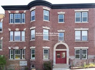 30 Montebello Rd #19, Jamaica Plain, MA 02130