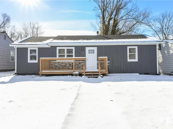 1741 Main St, Osawatomie, KS 66064