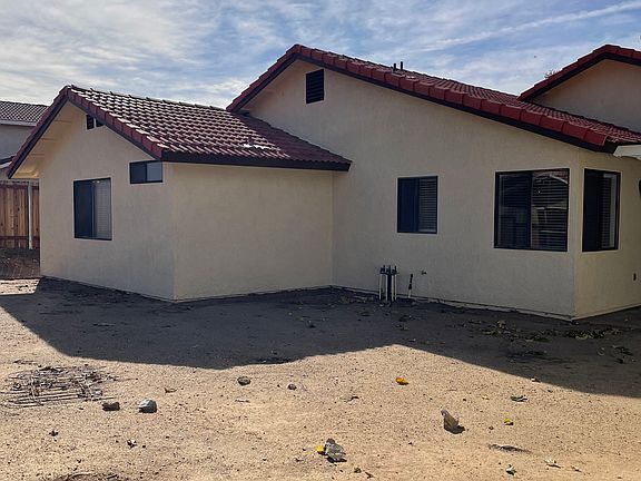 3rd image of 37108 La Contempo Ave