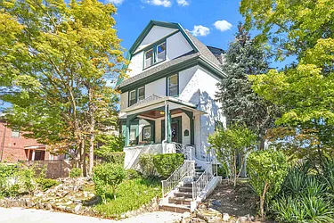 104-47 Ditmars Boulevard