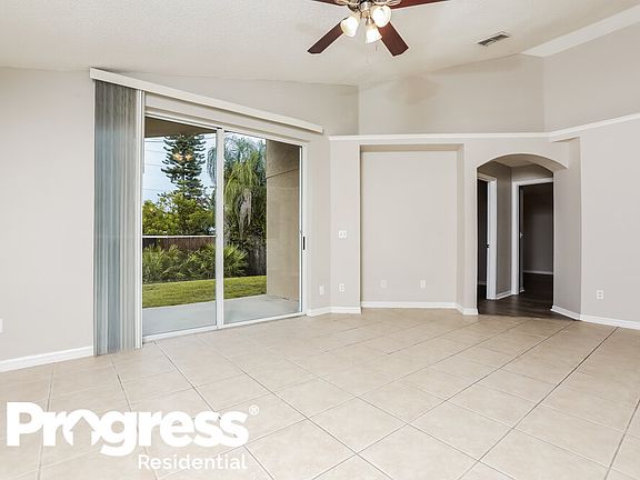 3rd image of 7954 Elmstone Cir