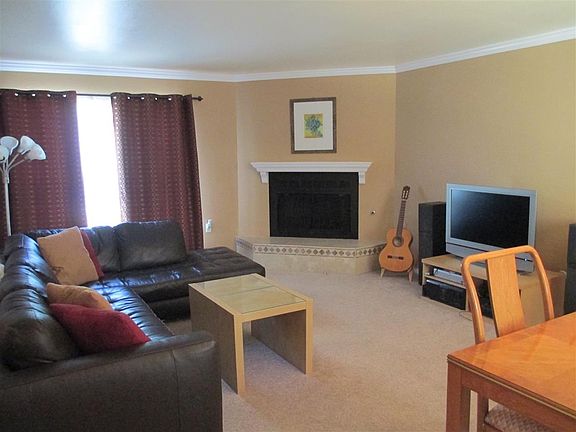 2nd image of 3772 Balboa Ter Unit D