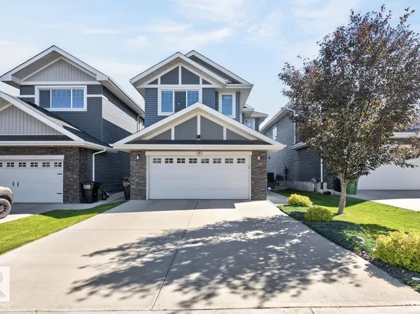 1706 Tanager Close NW, Edmonton, AB T5S 0M5