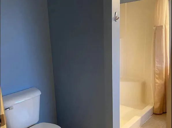 17 Spring View St, Carlisle, PA 17013