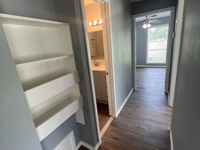 525 E Caney St #B — Photo 19