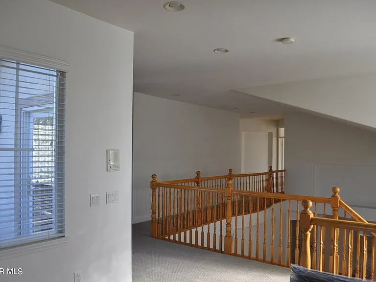 1596 Blue Canyon St — Photo 6