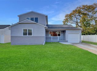 764 Norman Dr, Bellmore, NY 11710