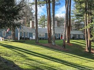 29 Topsfield Rd, Boxford, MA 01921