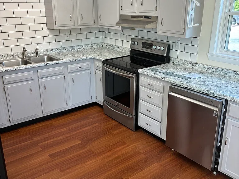 70 Princetonia Dr #4 — Photo 2