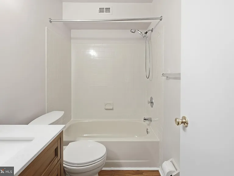 169 Bradford Ct #A — Photo 21