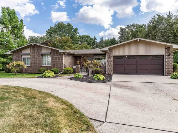 3560 Devonshire St, Sterling Heights, MI 48310