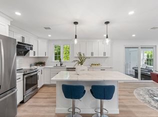 19 Harvest Rd, Reading, MA 01867