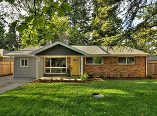 548 NE 120th St, Seattle, WA 98125