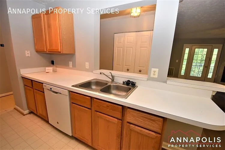655 burtons cove way # 7 — Photo 4