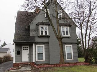 16818 Kenyon Rd, Shaker Heights, OH 44120