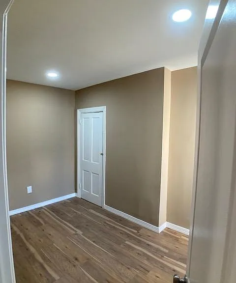4523 Parrish St — Photo 11