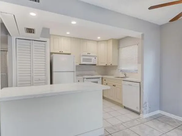 310 S J St APT 2, Lake Worth, FL 33460